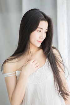 李现女友